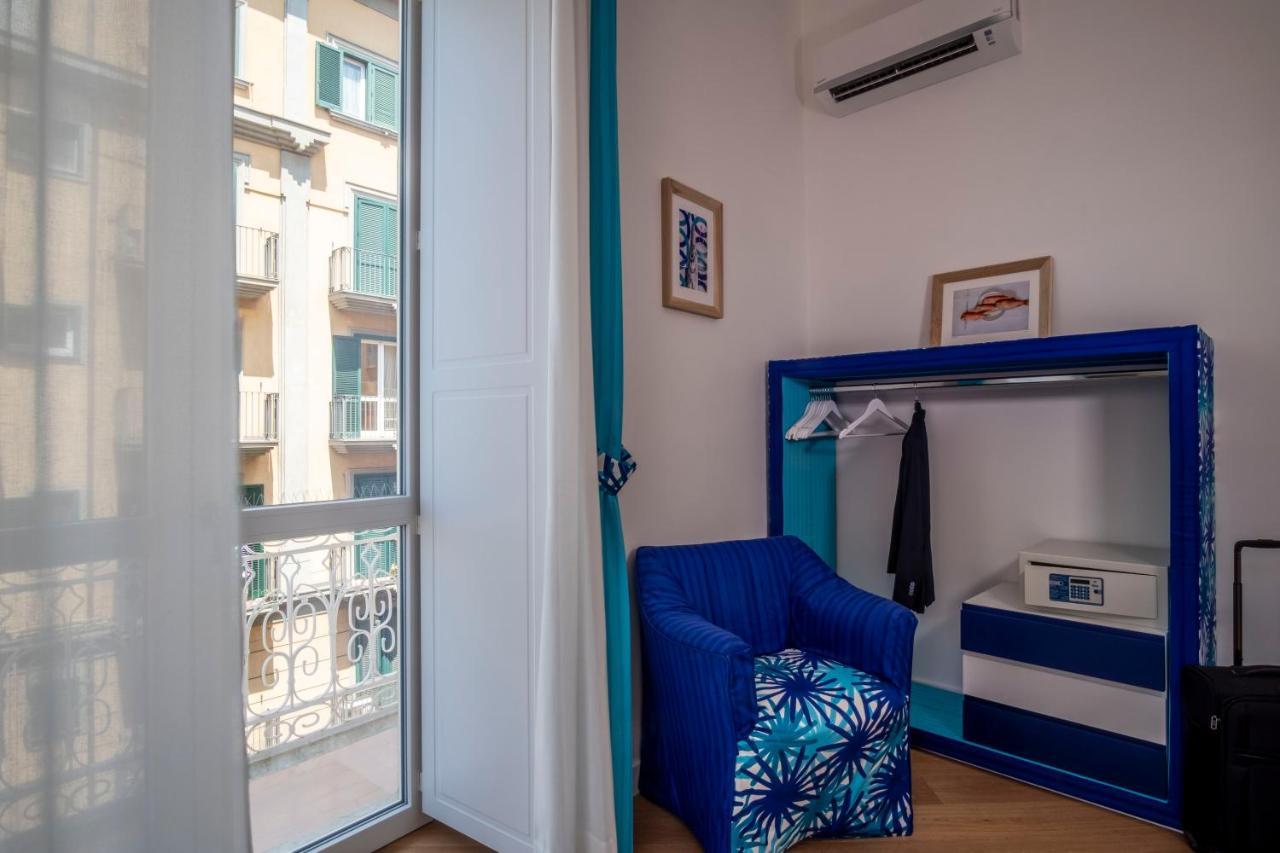 Sea View Luxury Apartment Кастеламаре ди Стабия Екстериор снимка