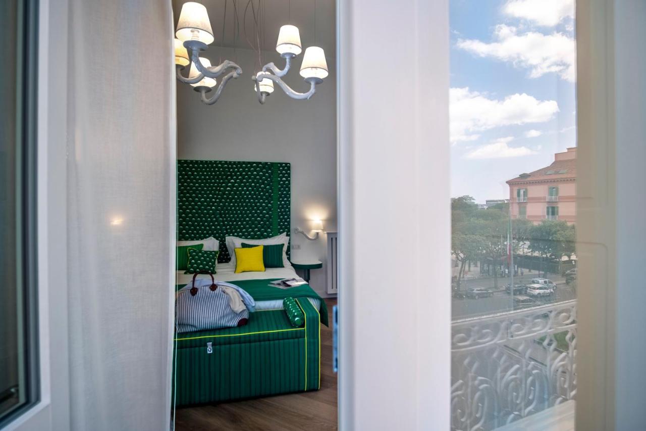Sea View Luxury Apartment Кастеламаре ди Стабия Екстериор снимка